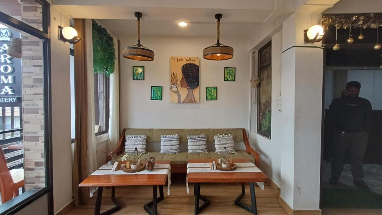 Aroma Inn Shillong Extérieur photo