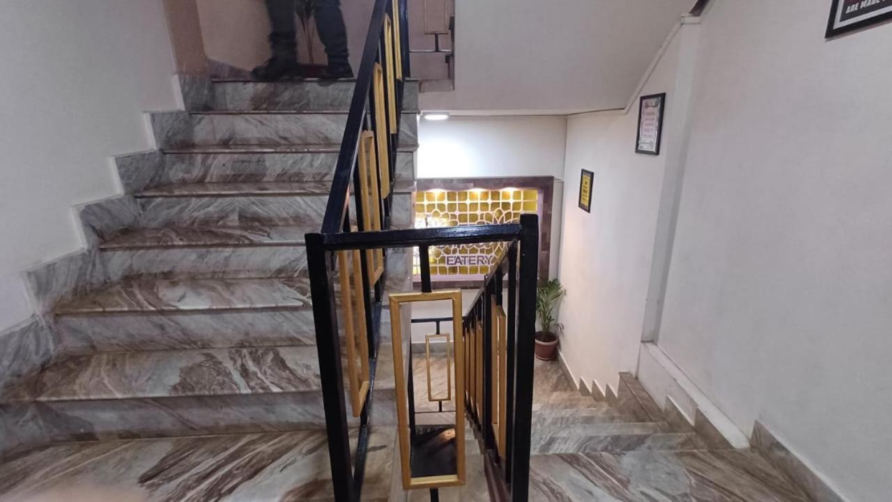 Aroma Inn Shillong Extérieur photo
