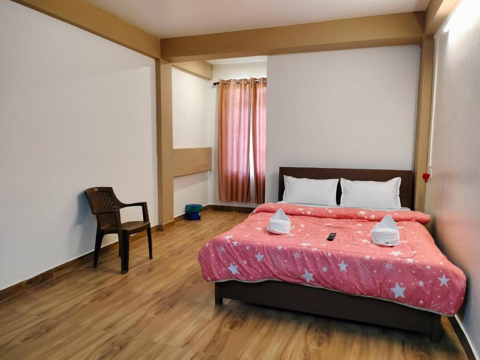 Aroma Inn Shillong Extérieur photo
